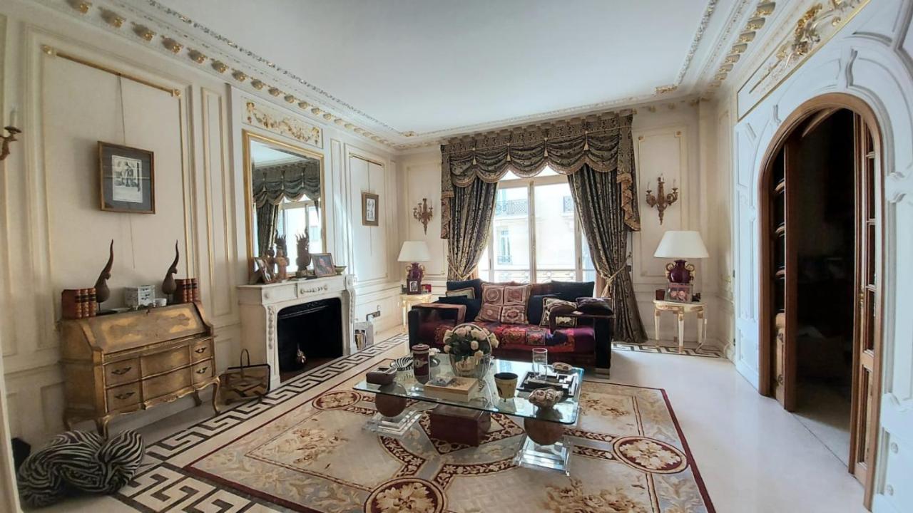 Luxe Apartment Paris